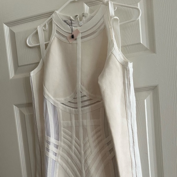 White party dress; house of CB( new with tags - Picture 2 of 3